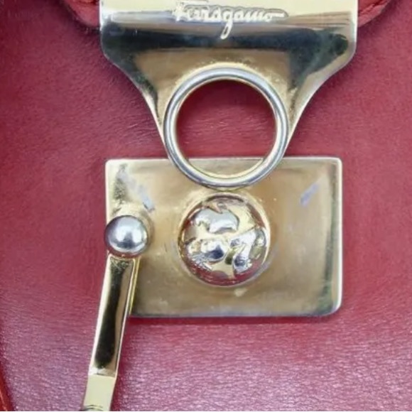 AUTH Authentic Salvatore Ferragamo Leather Handbag Shoulder Bag Tote Red - Picture 12 of 16